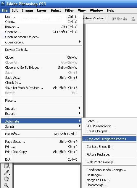 Automate menüsünden Crop and Straighten Photos